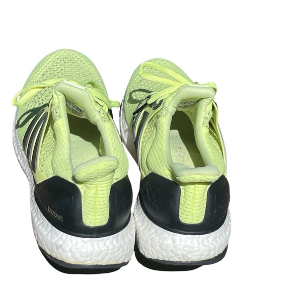 Adidas ultra boost 22 solar yellow size 10 running shoe - Picture 6 of 9